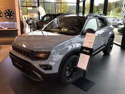 Grau Neu 2025 Jeep Avenger Overland SUV | 35.692 € (Fairer Preis)