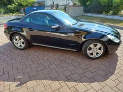Schwarz Gebraucht 2005 Mercedes SLK200 Cabrio | 10.400 € (Fairer Preis)