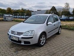 Silber Gebraucht 2006 VW Golf V Limousine | 1.800 € (Guter Preis)