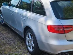 Silber Gebraucht 2013 Audi A4 Attraction Kombi | 8.000 € (Guter Preis)