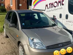 Orange Gebraucht 2004 Ford Fiesta Kleinwagen | 1.000 €