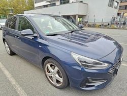 Blau Gebraucht 2020 Hyundai i30 Intro Edition Limousine | 12.500 € (Superpreis)