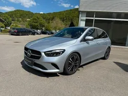 Silber Gebraucht 2024 Mercedes B180 Van / Kleinbus | 31.900 € (Etwas zu teuer)