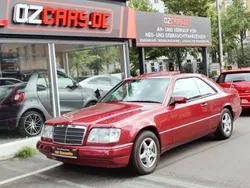 Rot Gebraucht 1993 Mercedes 220 Coupé | 9.990 €