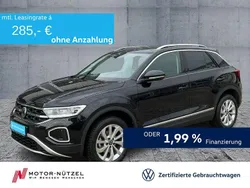 Deep black perleffekt Gebraucht 2024 VW T-Roc Style SUV | 28.630 € (Guter Preis)