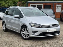 Silber Gebraucht 2015 VW Golf Sportsvan Comfortline Van / Kleinbus | 11.980 € (Fairer Preis)