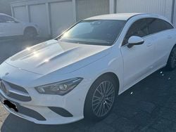 Weiß Gebraucht 2020 Mercedes CLA200 Shooting Brake Kombi | 23.000 € (Guter Preis)