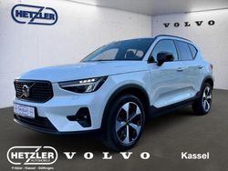 Crystal white pearl Gebraucht 2024 Volvo XC40 Plus SUV | 39.950 € (Teuer)