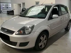 Silber Gebraucht 2008 Ford Fiesta Style Kleinwagen | 4.790 € (Teuer)