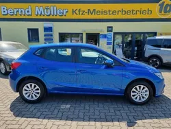 Saphire blau metallic Neu 2025 Seat Ibiza Style Limousine | 18.995 € (Guter Preis)