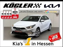 Carraraweiss Neu 2025 Kia Ceed 4 Limousine | 25.440 € (Guter Preis)