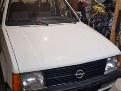Weiß Gebraucht 1983 Opel Kadett Kombi | 7.000 €