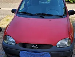 Rot Gebraucht 1998 Opel Corsa Kleinwagen | 490 € (Superpreis)