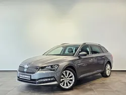 Graphite grau (metallic) Gebraucht 2024 Skoda Superb Sport Kombi | 40.739 € (Guter Preis)