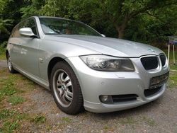 Silber Gebraucht 2009 BMW 320 Sport Line Kombi | 5.800 € (Guter Preis)