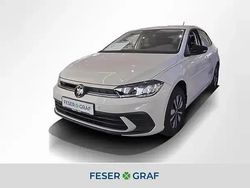 Ascotgrau Neu 2025 VW Polo Limousine | 22.880 € (Etwas zu teuer)