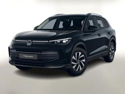 Deep black perleffekt Neu 2025 VW Tiguan Comfortline SUV | 38.211 € (Superpreis)
