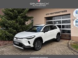 089 platinum white perl Neu 2025 Toyota Corolla Cross Style SUV | 33.490 € (Guter Preis)
