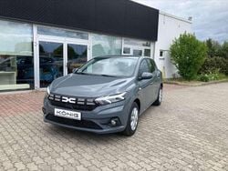 Schiefergrau Gebraucht 2024 Dacia Sandero Expression Kleinwagen | 15.598 € (Guter Preis)