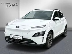 Serenity white Gebraucht 2023 Hyundai Kona Advantage SUV | 23.389 € (Guter Preis)