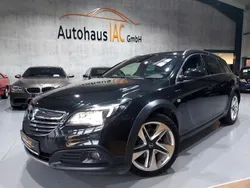 Schwarz Gebraucht 2014 Opel Insignia Country Tourer Basis Kombi | 12.900 € (Teuer)