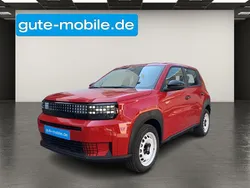 Rot Neu 2025 Fiat Grande Panda Red SUV | 22.990 €