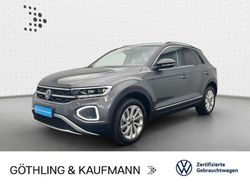 Indiumgrau metallic Gebraucht 2024 VW T-Roc Style SUV | 27.980 € (Fairer Preis)