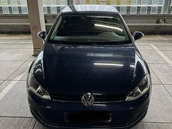 Blau Gebraucht 2016 VW Golf VII LOUNGE Limousine | 9.700 € (Fairer Preis)