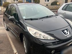 Schwarz Gebraucht 2009 Peugeot 207 Kleinwagen | 1.700 € (Fairer Preis)