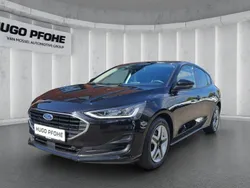 Schwarz Gebraucht 2022 Ford Focus Cool & Connect Limousine | 16.850 € (Guter Preis)
