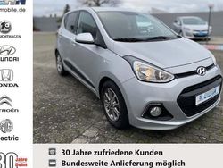 Silber Gebraucht 2016 Hyundai i10 YES! Kleinwagen | 6.950 € (Fairer Preis)