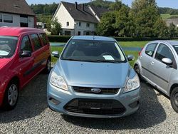 Grau Gebraucht 2008 Ford Focus Style Limousine | 2.990 € (Fairer Preis)