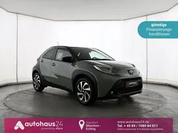 Grün Gebraucht 2024 Toyota Aygo Pulse Kleinwagen | 15.330 € (Etwas zu teuer)