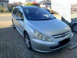 Silber Gebraucht 2003 Peugeot 307 Kombi | 900 € (Guter Preis)