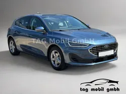 Blau Gebraucht 2023 Ford Focus Titanium X Limousine | 25.575 € (Fairer Preis)