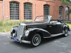Schwarz Gebraucht 1953 Mercedes 220 Cabrio | 145.000 €