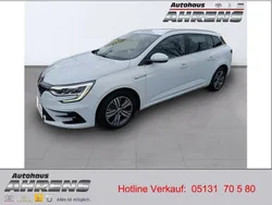 Weiß Gebraucht 2021 Renault Mégane IV Intens Kombi | 18.700 € (Fairer Preis)