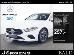 Weiss polarweiss Gebraucht 2024 Mercedes A200 Progressive Limousine | 27.230 € (Superpreis)
