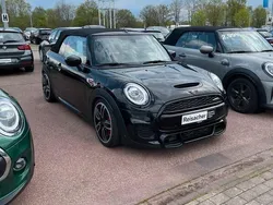 Schwarz Gebraucht 2020 Mini John Cooper Works Cabriolet Cabrio | 28.000 € (Guter Preis)