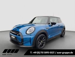 Blau Gebraucht 2021 Mini Cooper SE Kleinwagen | 17.200 € (Fairer Preis)