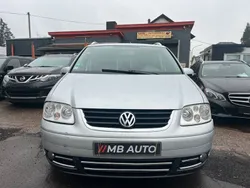 Grau Gebraucht 2005 VW Touran Van / Kleinbus | 950 € (Guter Preis)