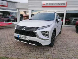 Titanweiß Gebraucht 2024 Mitsubishi Eclipse Cross Select SUV | 34.990 €