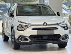 Weiß Gebraucht 2023 Citroën e-C4 Shine | 25.190 € (Etwas zu teuer)