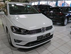 Weiß Gebraucht 2018 VW Golf VII Highline Limousine | 17.450 € (Fairer Preis)