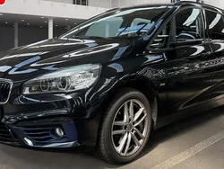 Schwarz Gebraucht 2015 BMW 218 Gran Tourer Sport Line Van / Kleinbus | 15.999 € (Teuer)