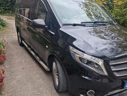 Schwarz Gebraucht 2018 Mercedes Vito Van / Kleinbus | 29.500 €