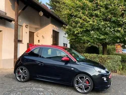 Schwarz Gebraucht 2016 Opel Adam S Kleinwagen | 9.500 € (Fairer Preis)