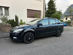 Schwarz Gebraucht 2012 Kia Ceed Kombi | 2.600 € (Fairer Preis)