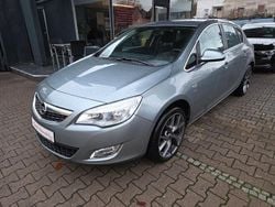 Silber Gebraucht 2012 Opel Astra Sport Limousine | 4.700 € (Guter Preis)