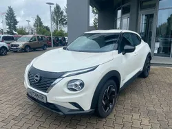 Brilliant white (m) Gebraucht 2023 Nissan Juke N-Connecta SUV | 17.499 € (Guter Preis)